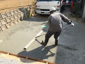 長泉町 下長窪マイホーム新築注文住宅 区画ごとにトンボでならす