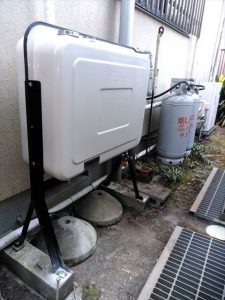 伊豆の国市　給湯器交換　灯油タンク交換