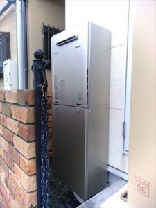 沼津市 給湯器交換 リンナイエコジョーズ 配管カバー