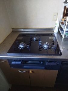 三島市でノーリツ製のビルトインコンロに交換