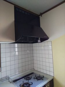 三島市でリンナイ レンジフードの交換
