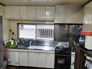 沼津市 タカラホーローキッチンへ