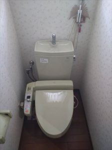 長泉町でTOTOピュアレストQRにトイレ交換