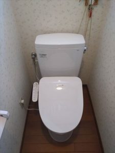 長泉町トイレ交換 TOTOピュアレストQR パナソニック温水洗浄便座