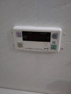 沼津市パーパス給湯浴室リモコン交換