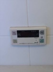 伊豆の国市　パーパス製給湯器 　浴室リモコン