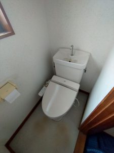沼津市　TOTO「ピュアレストQR+ウォシュレット」でトイレリフォーム