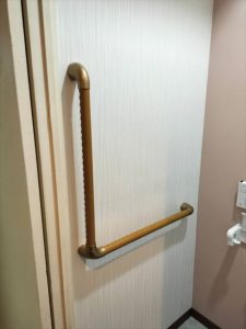 沼津市 でTOTO 一体型トイレ「ZR」にリフォーム