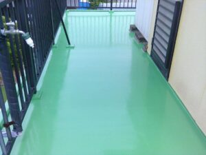 「通気緩衝工法」でベランダ・屋根防水