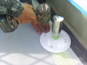 三島市 バルコニー補修 防錆処理・脱気筒設置