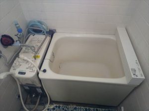 沼津市　給湯器交換　バランス釜浴槽交換