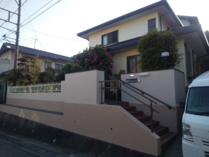 三島市で屋根葺き替えと外壁塗装のリフォーム