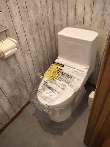 三島市　トイレ交換　節水型トイレ