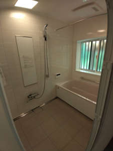 三島市 浴室リフォーム 浴室暖房乾燥機と断熱窓で暖かく快適に！