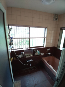 三島市浴室改修前