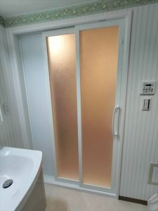三島市　タカラお風呂リフォーム　浴室引戸