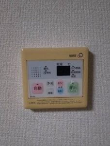 西伊豆町　給湯器交換(リモコン)
