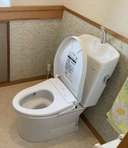 伊豆市　TOTO「ピュアレスト」+「アプリコット」でトイレリフォーム