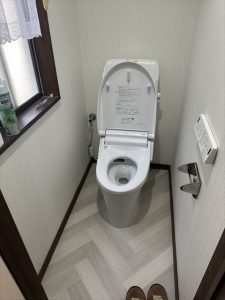沼津市　トイレリフォーム　LIXIL「アメージュシャワートイレ リトイレZF」
