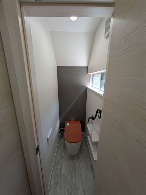 店舗　昼はCAFE　夜はBARで癒しの場所