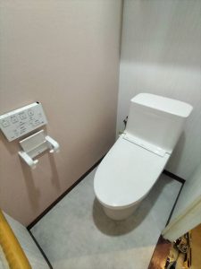 沼津市　トイレリフォーム　TOTO「ZR」