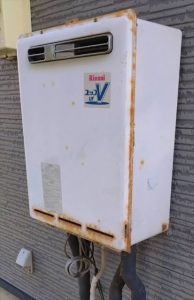 沼津市　リンナイ製　給湯器