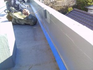 沼津市　ベランダの雨漏りを防ぐ大切な「笠木防水」